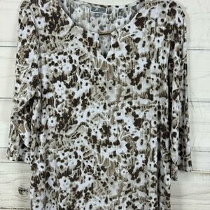 JM Collection Brown and White Abstract Blouse